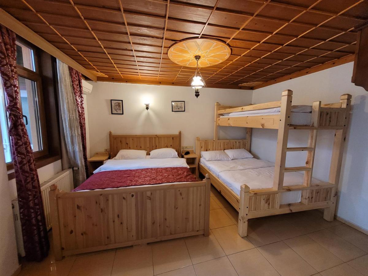 Saruhan Hotel Istanbul Bagian luar foto