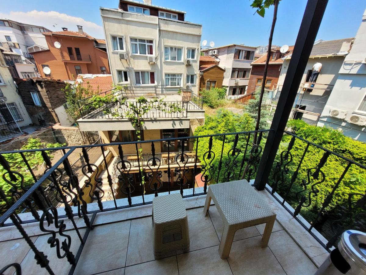 Saruhan Hotel Istanbul Bagian luar foto