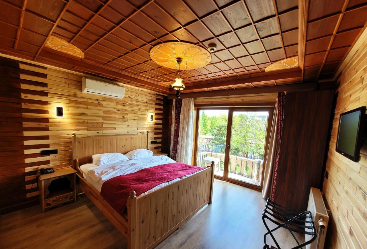 Saruhan Hotel Istanbul Bagian luar foto