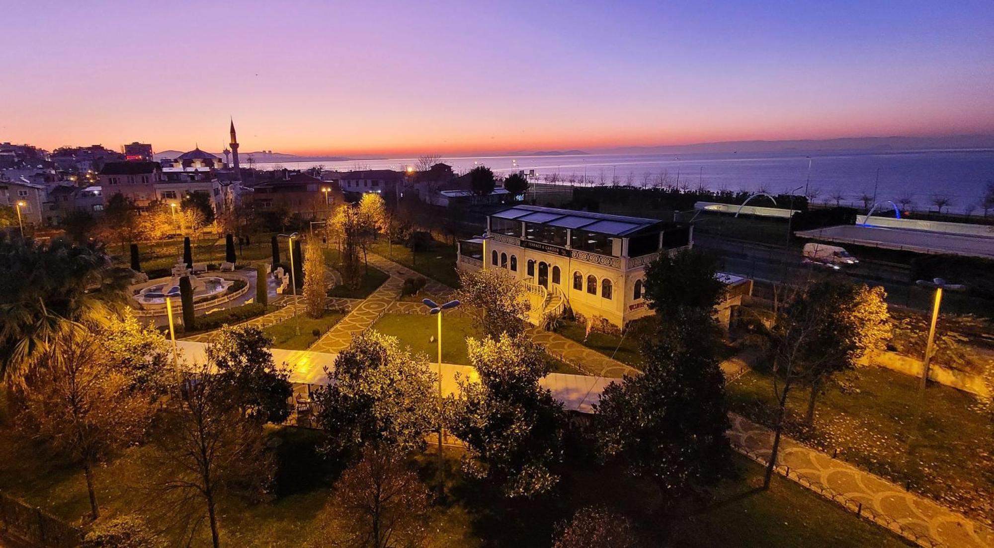 Saruhan Hotel Istanbul Bagian luar foto