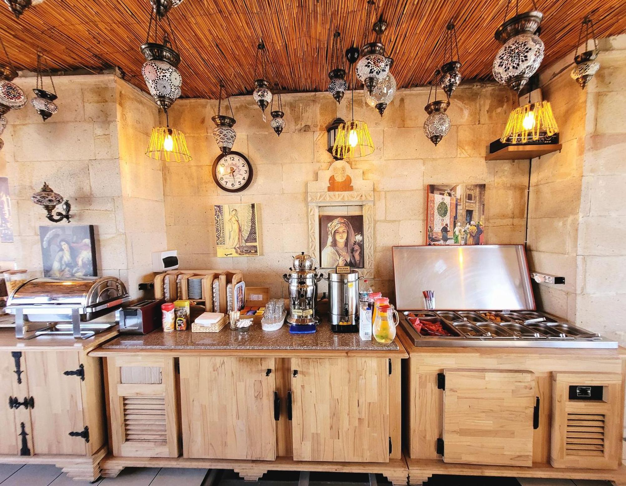 Saruhan Hotel Istanbul Bagian luar foto