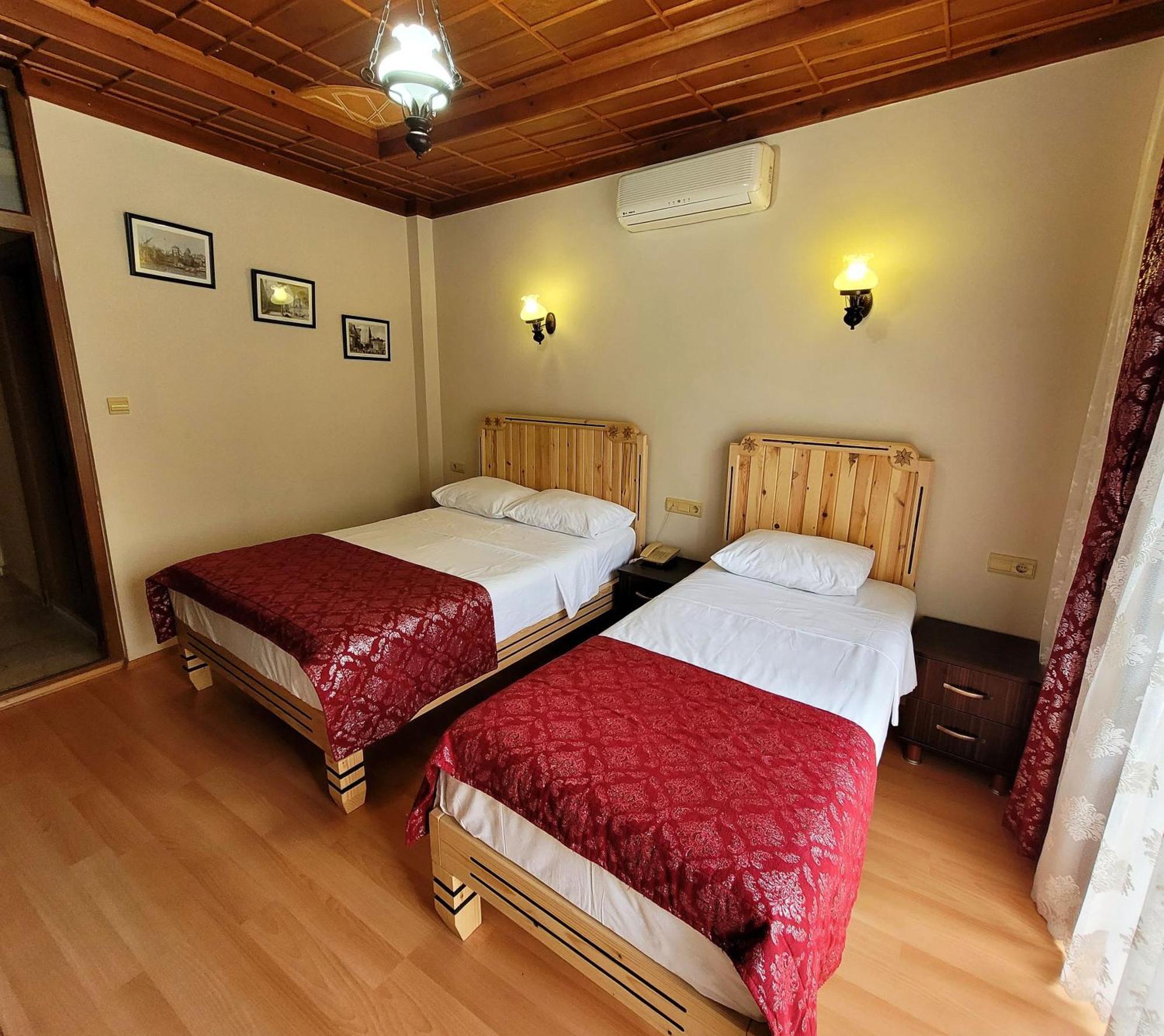 Saruhan Hotel Istanbul Bagian luar foto