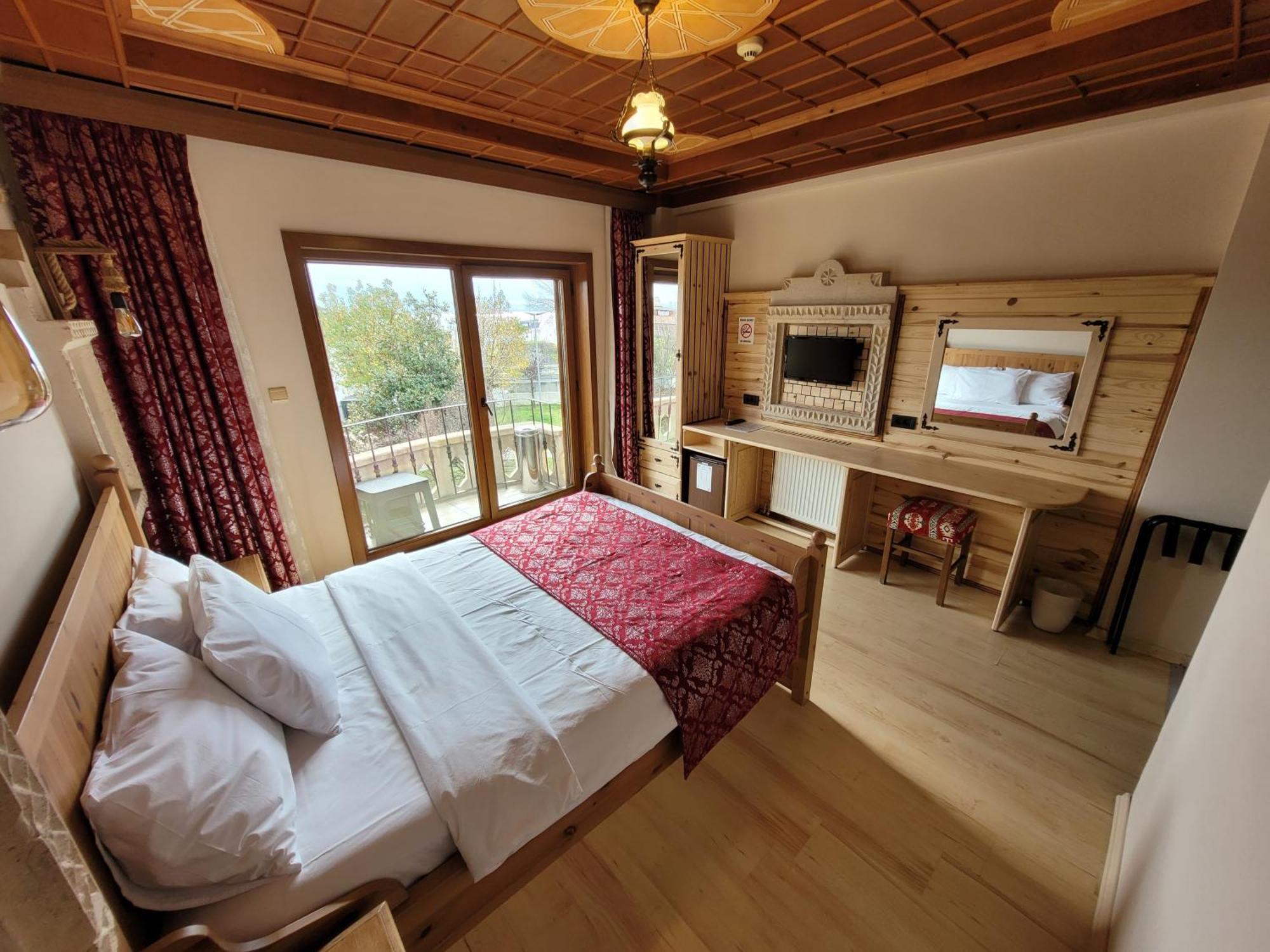 Saruhan Hotel Istanbul Bagian luar foto